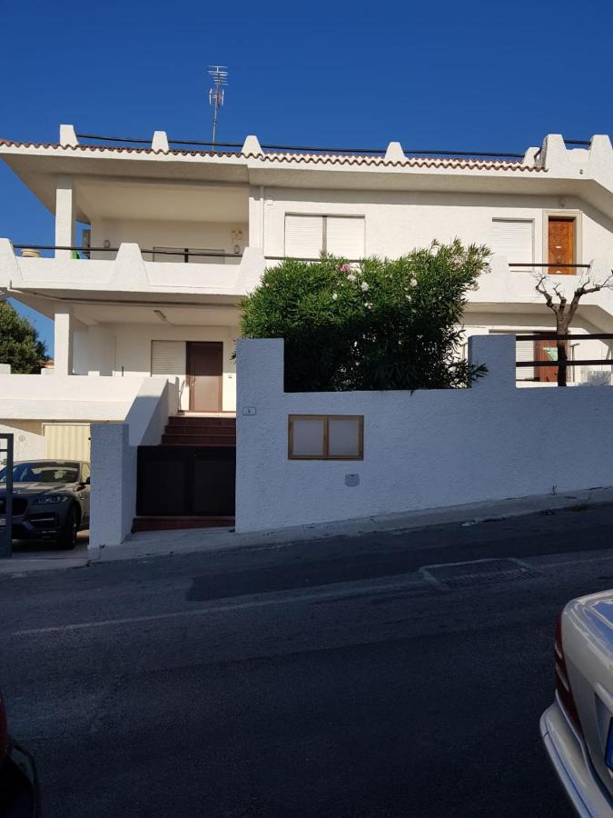 Casa Sul Mare Scogliolungo II Lägenhet Porto Torres Exteriör bild